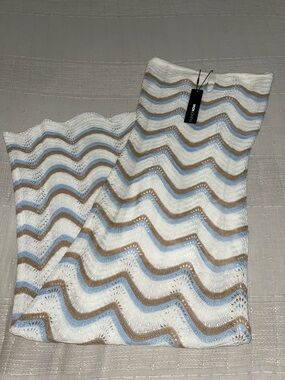 Knit Maxi Skirt in White, Blue & Tan